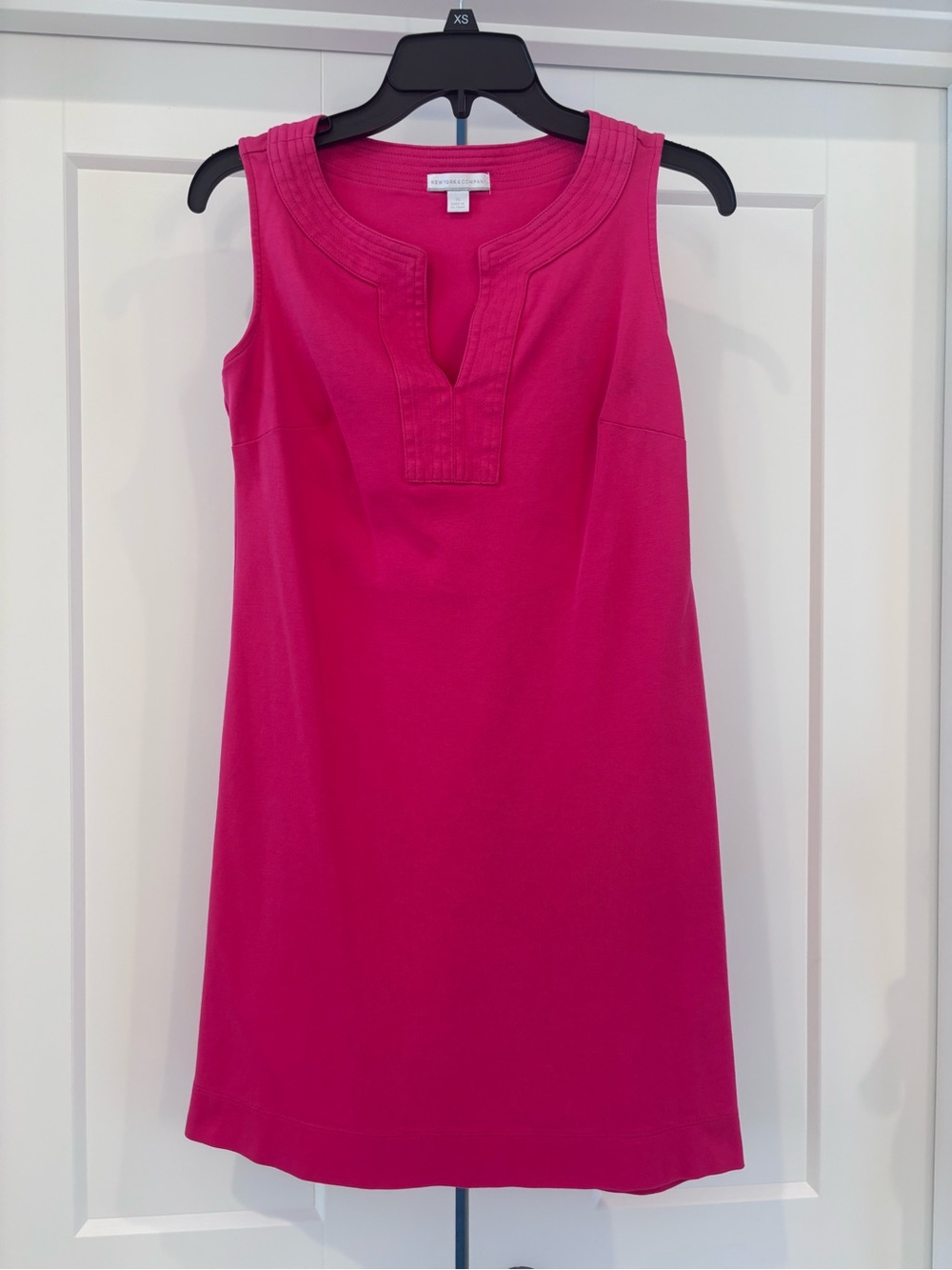 New York & Company Hot Pink Sleeveless Midi Dress